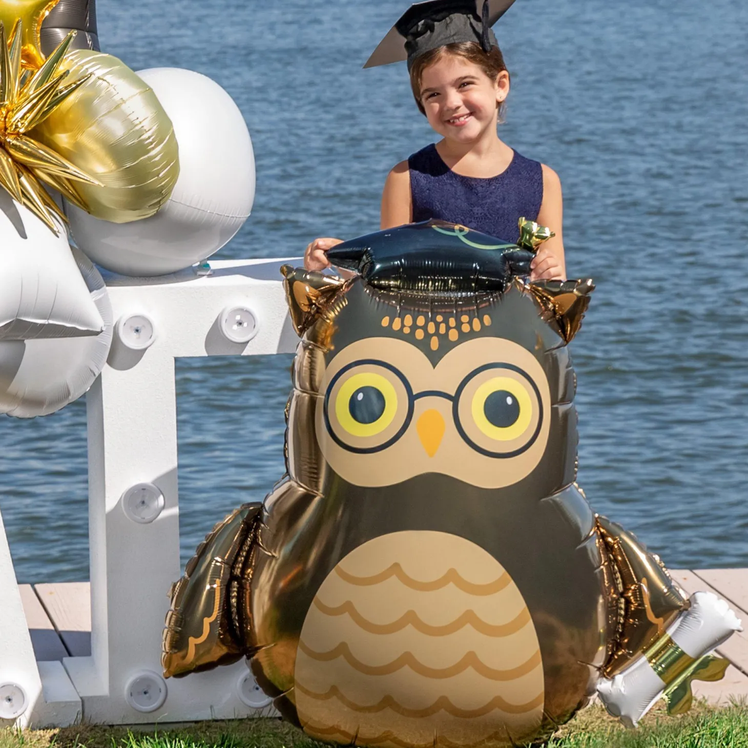 AirLoonz Wise Owl Graduation Foil Balloon, 44in