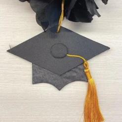 Black & Gold Grad Cap Fabric Flower Lei, 20in