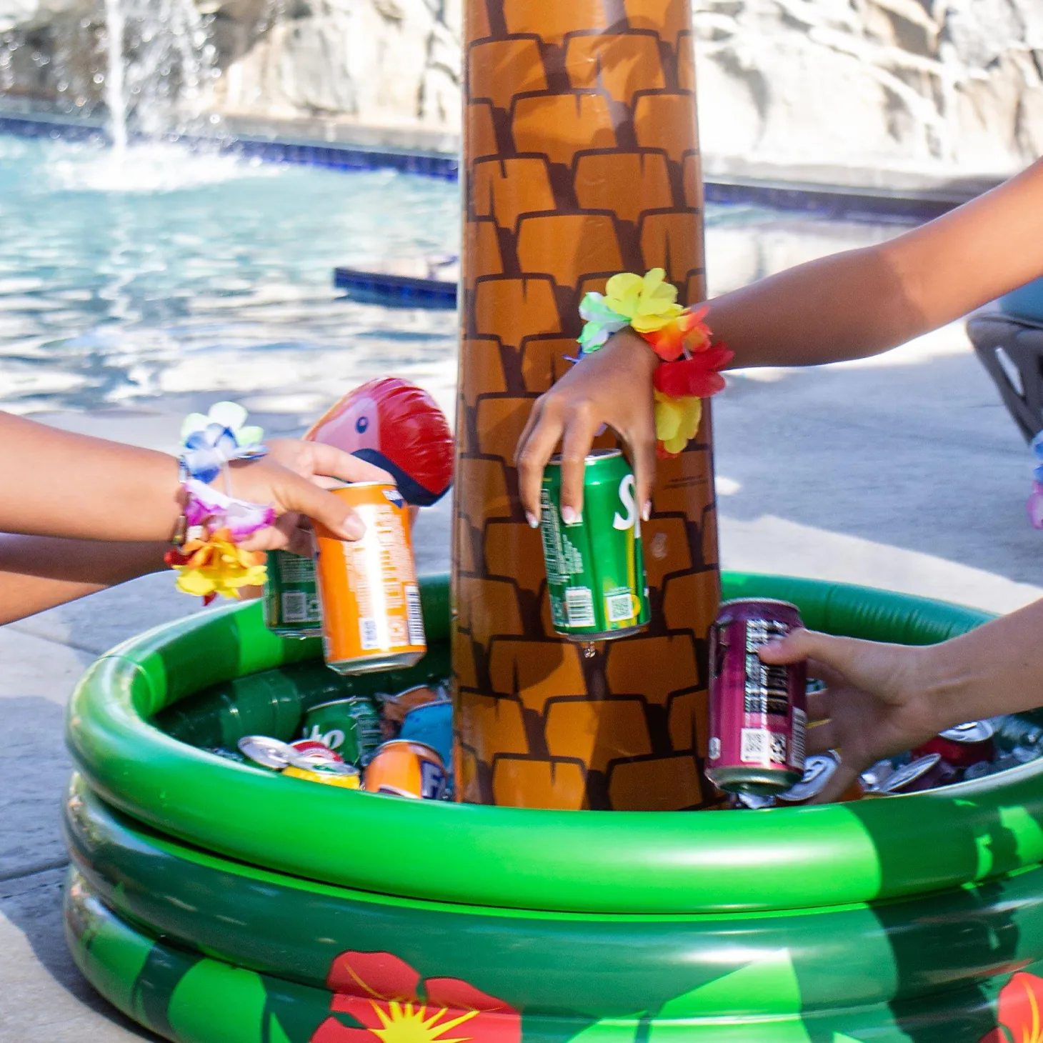 Jumbo Inflatable Palm Tree Cooler