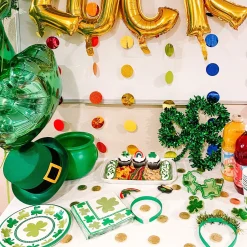 Lucky Shamrock Dessert Plates 8ct