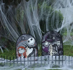 The Nightmare Before Christmas Graveyard Scene Kit 15pc
