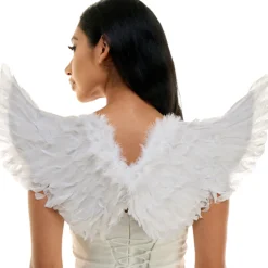 White Angel Wings, Raised