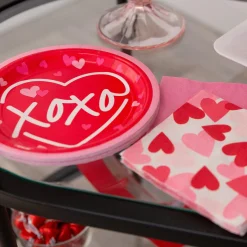 XOXO Paper Dessert Plates, 7in, 8ct - Cross My Heart